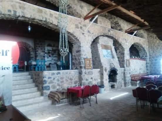 Trajan Guest House Al-Mughayer Buitenkant foto