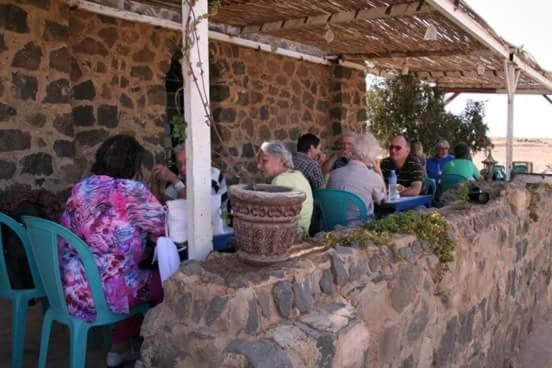 Trajan Guest House Al-Mughayer Buitenkant foto