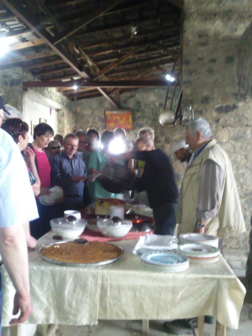 Trajan Guest House Al-Mughayer Buitenkant foto